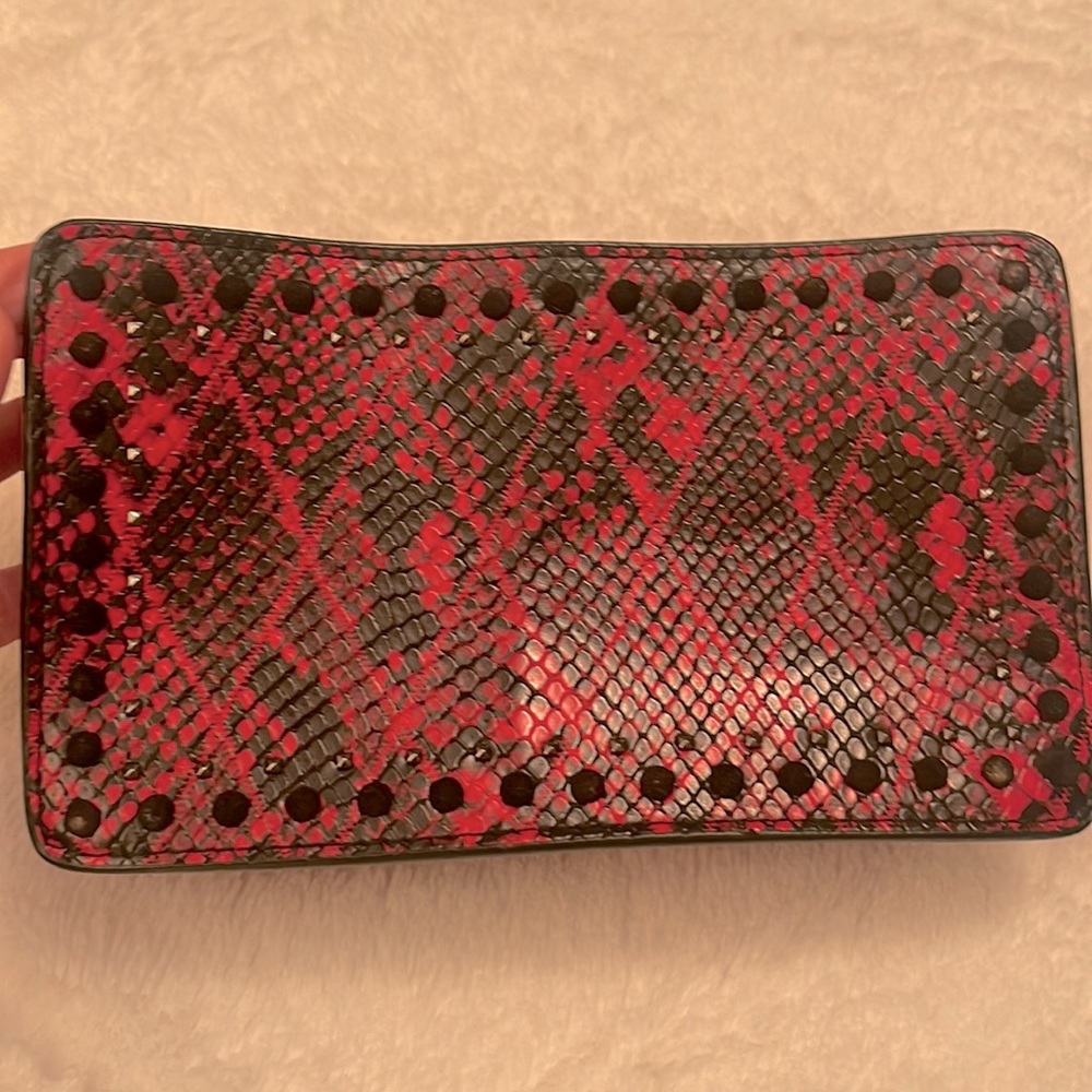 Small bag ,use one time ,perfect condition Like new